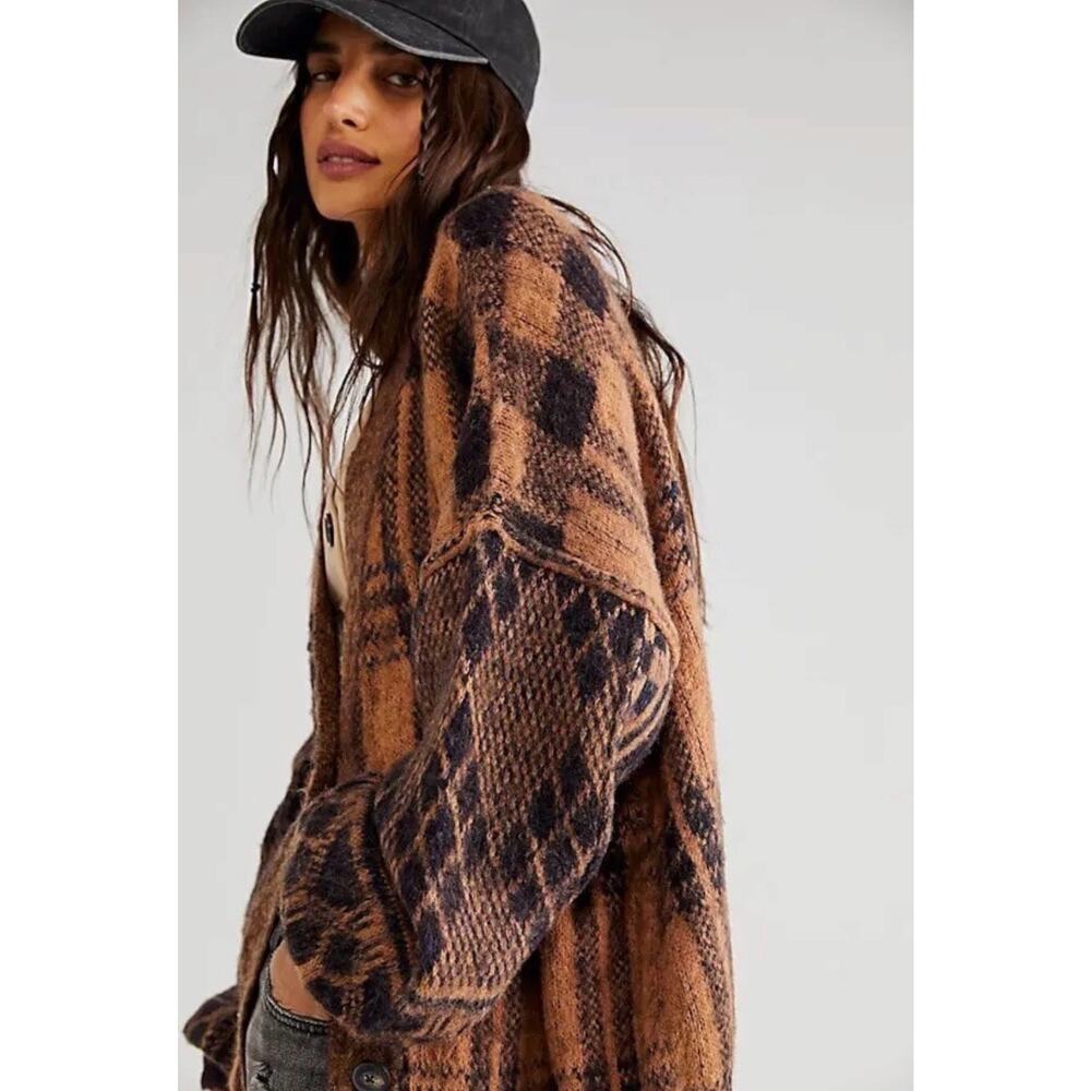 Free People Oversized Plaid Cardigan Sweater Medium Cobain Grunge Dark Academia - Picture 5 of 16